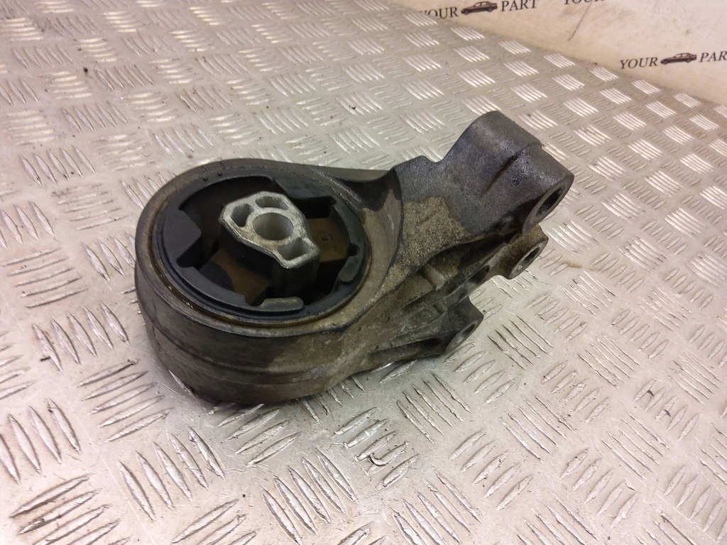 фото №8, Chevrolet captiva 2013 кронштейн / кронштейн двигуна