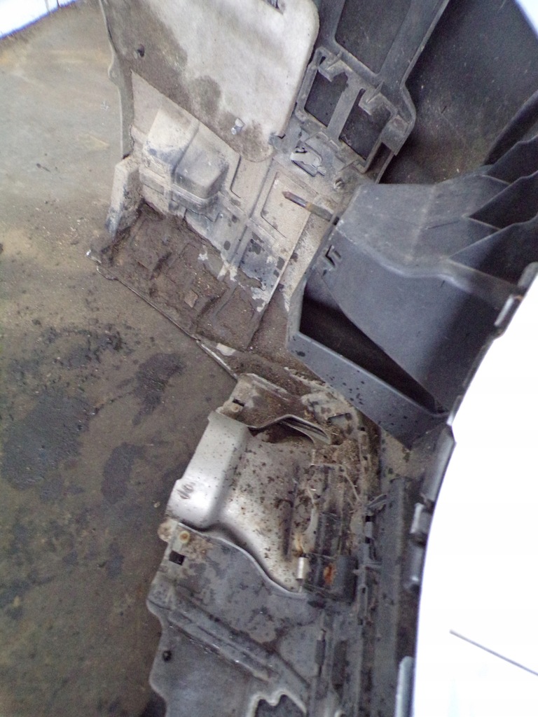 фото №12, Бампер задняя mercedes w251 lift pdc lak 775 kompletny