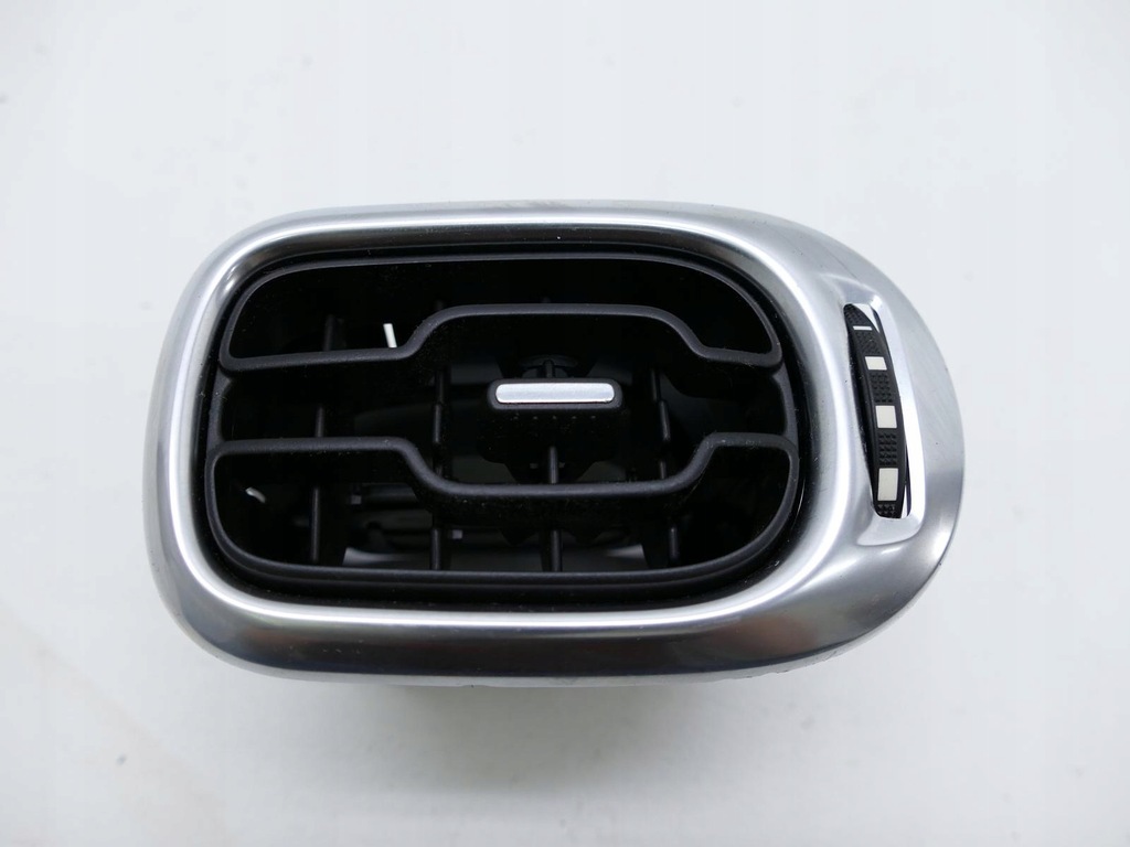 фото №1, Ґрати обдув citroen оригінальний номер 9682570377