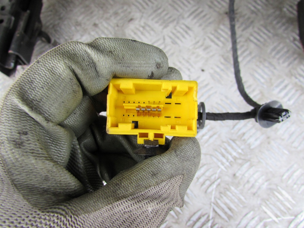 фото №10, Сиденье правый перед peugeot 5008 i 09-17r