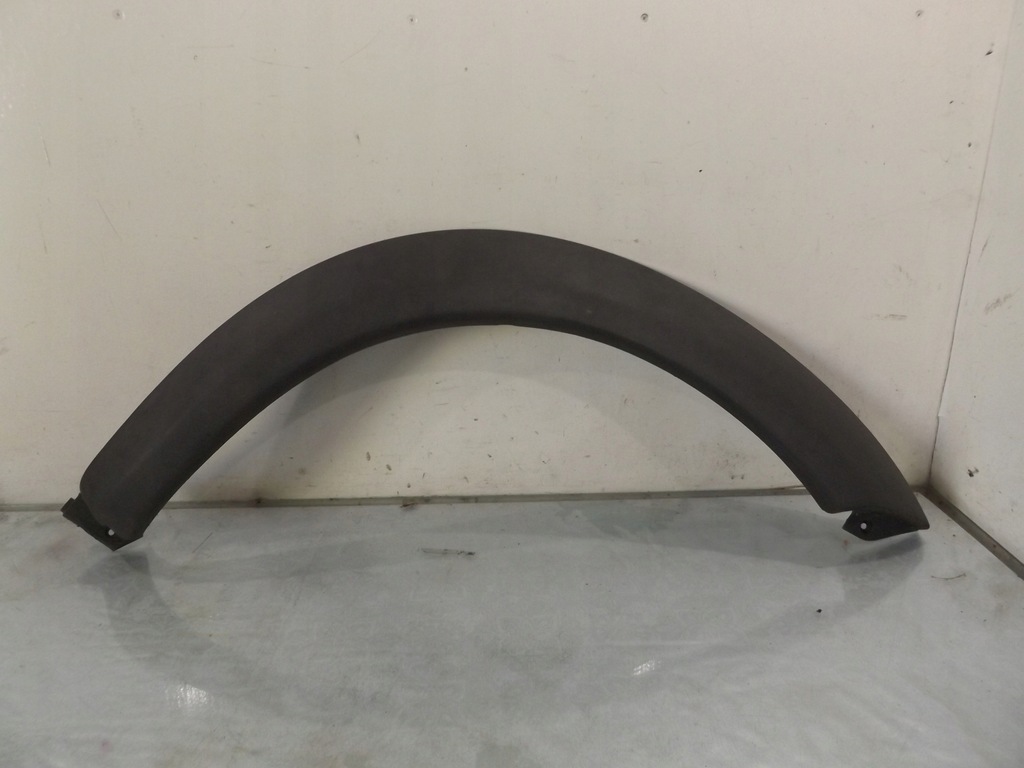 фото №1, Freelander i молдинг крыла правый перед