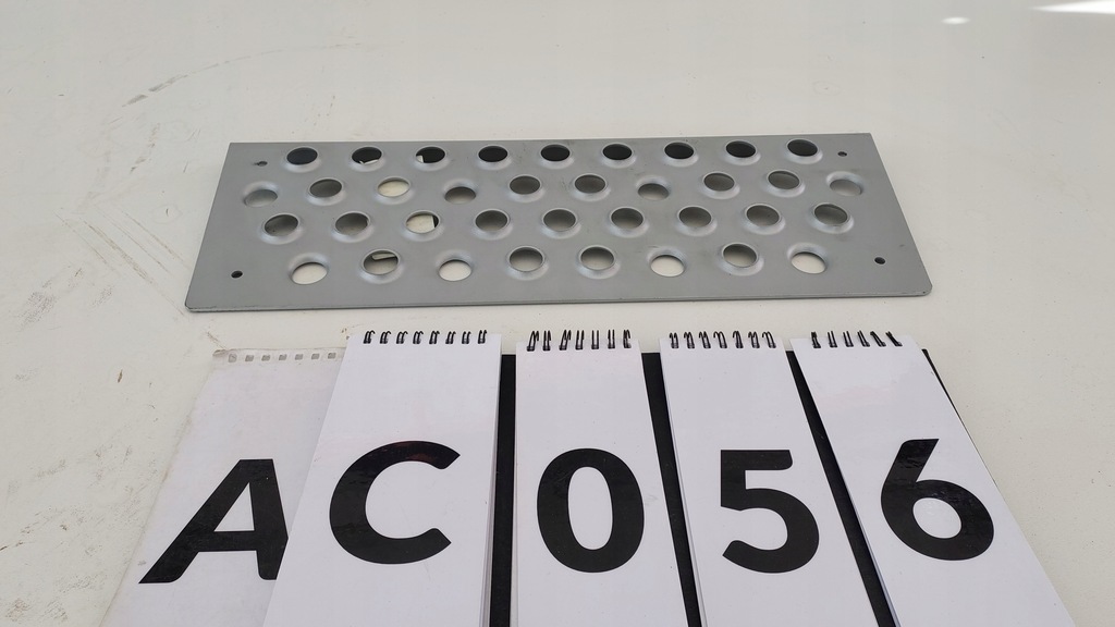 фото №1, Подножка левый/правый mercedes-benz actros mp2