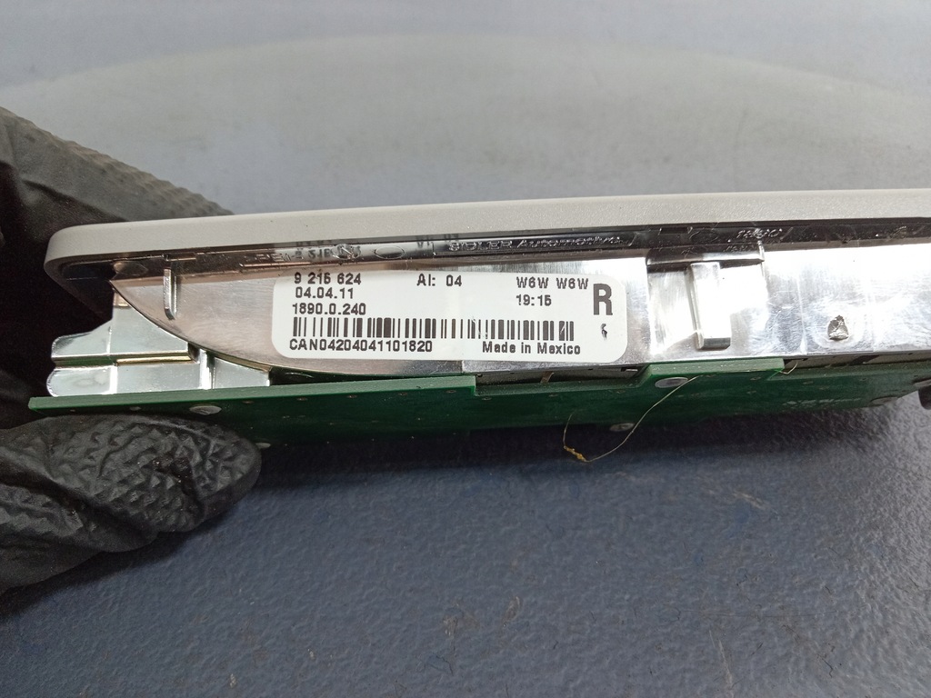 фото №5, Bmw x3 f25 лампа потолочный задняя правая 9216624