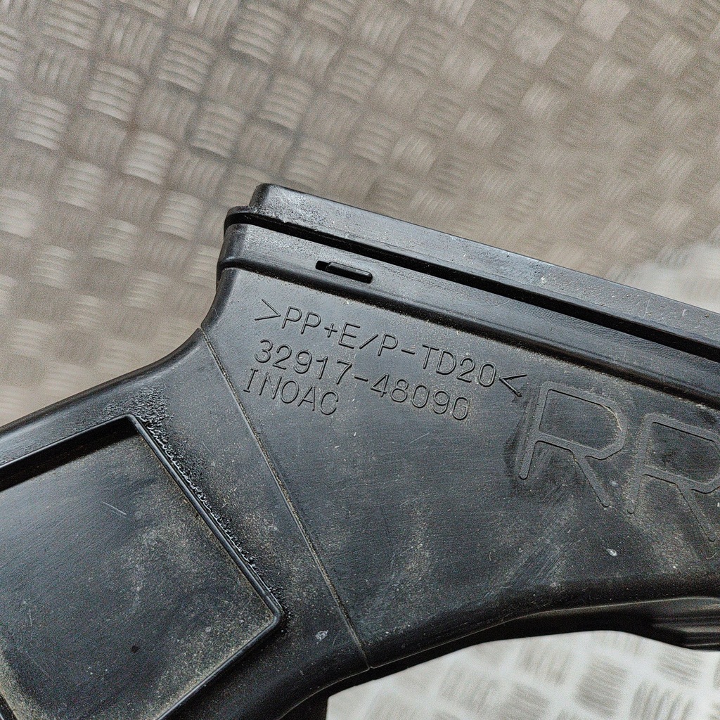 фото №6, Lexus rx 450h 2023 частина труби впуску повітря