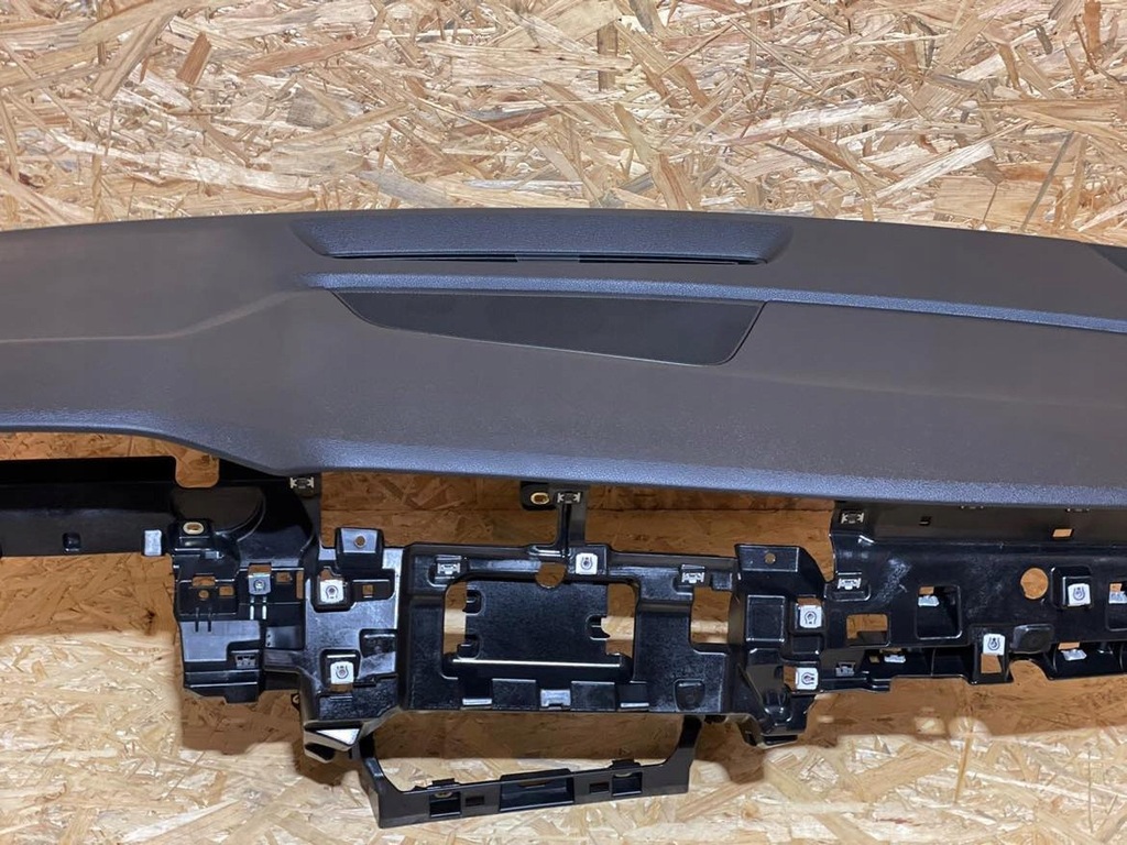 фото №6, Консоль приборная панель подушка безопасности ремни audi q8 4m8 оригинал