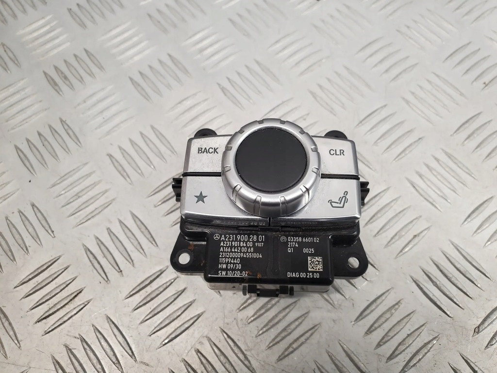 фото №1, Mercedes-benz sl r231 a2319002801 панелі керування, перемикачі