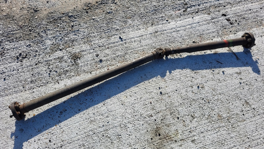 Купить Wał приводной mercedes w123 2.4td