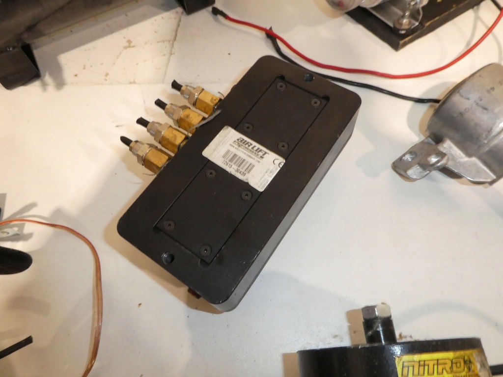 фото №11, Підвіска надувний пневматичний air lift performance audi a4 b8