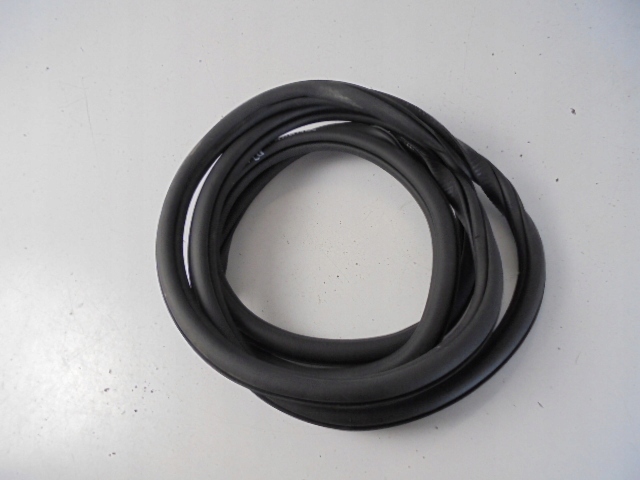 фото №1, Прокладка двері лівий задня seat tarraco 20 r