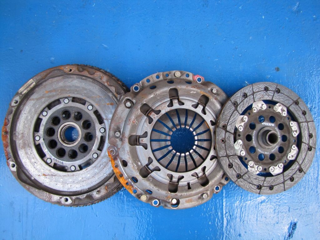 фото №1, Volvo s60 v70 s80 2.0t 2.4 - повний зчеплення