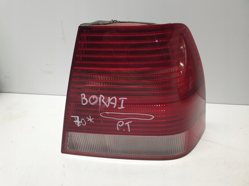 фото №1, Лампа задняя правая задняя правый vw bora