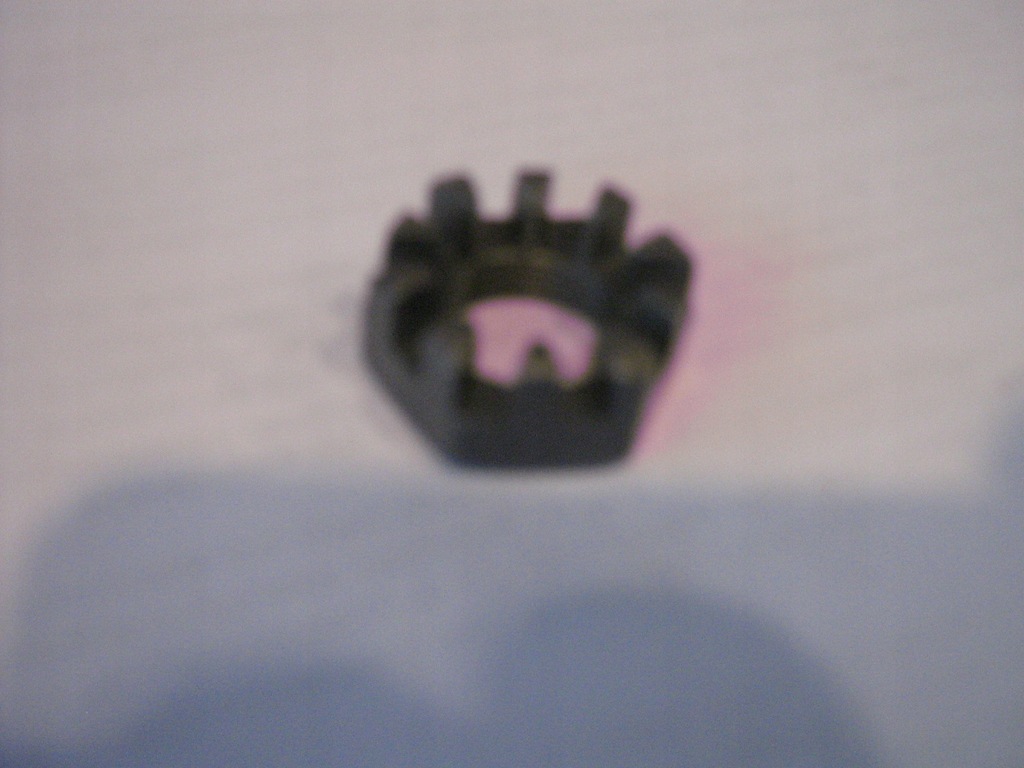 фото №1, Espero lanos nubira nexia гайка ступица задняя