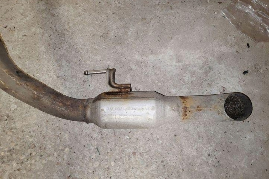 фото №7, Гаситель nissan pathfinder iv r52 203609nf0a 3.5l бензиновый 194kw 2016