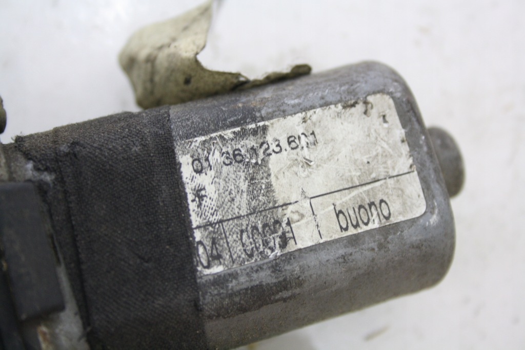 Підйомник механізм скло праві перед alfa romeo gt 606815920 Зі Шроту