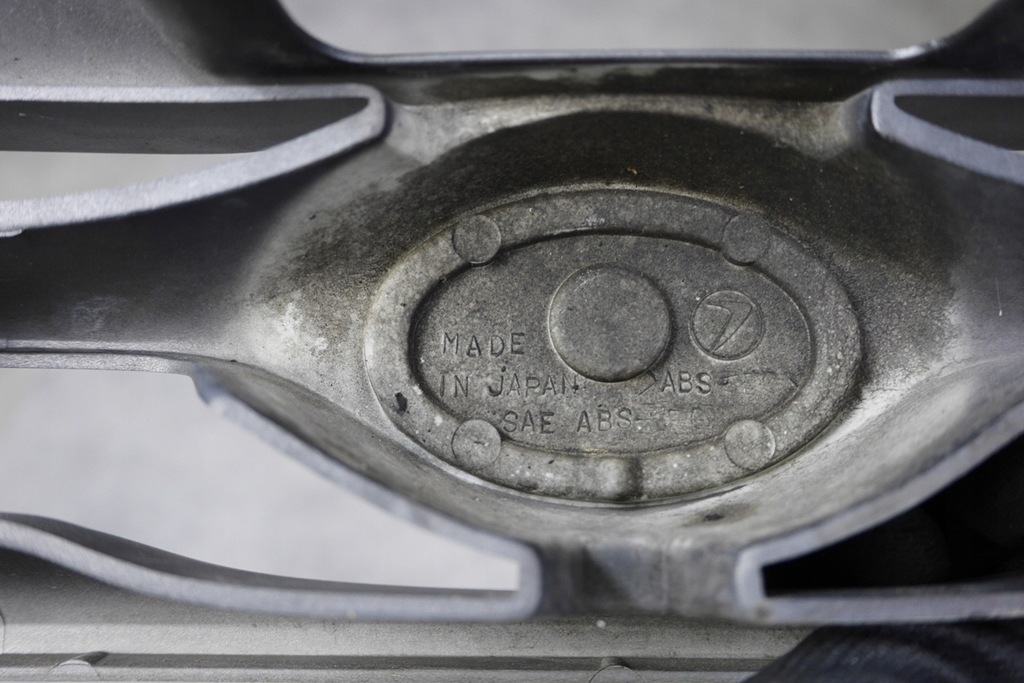 фото №10, Решітка радіатора решітка радіатора subaru impreza i gf 92-97