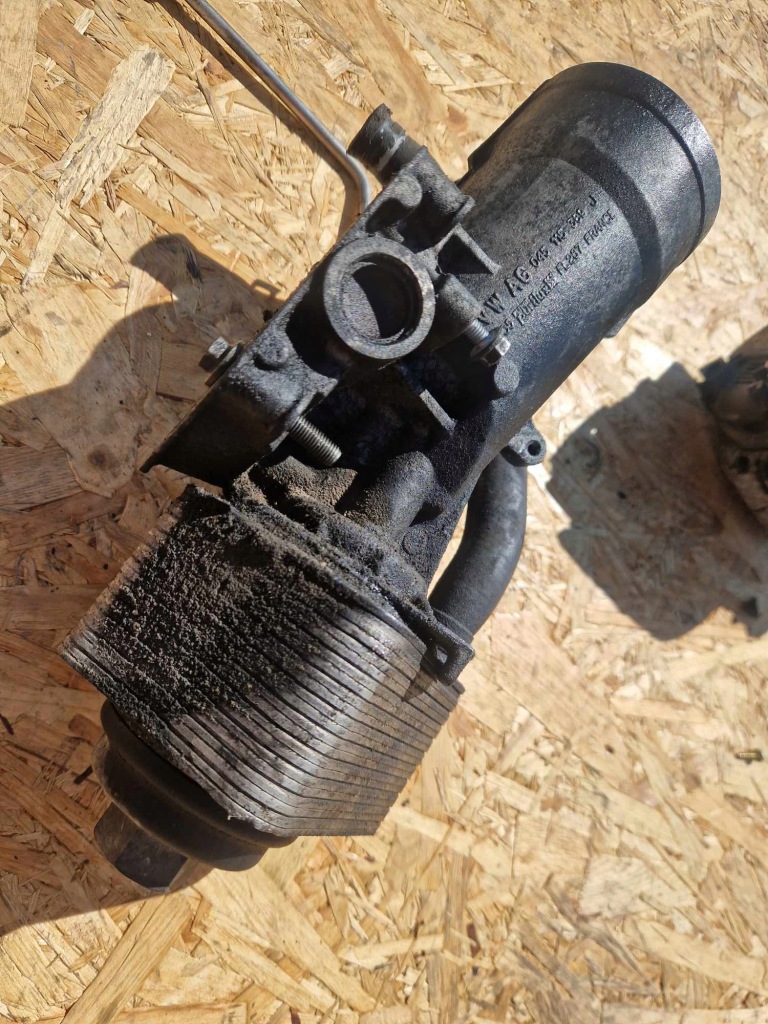 фото №4, Корпус фильтра масла 2.0tdi passat b7 045115389j