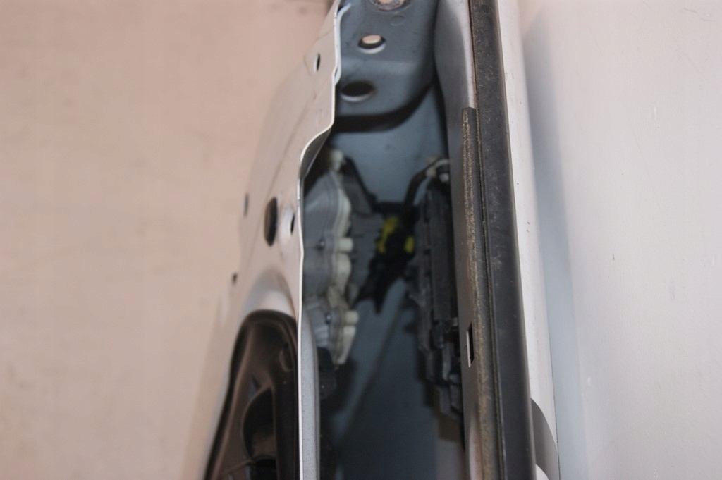 фото №7, Audi a3 8p 03-12 sportback дверь левая задние задняя