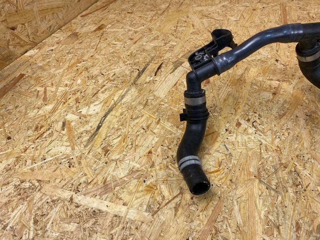 фото №8, Wąż труба шланг wody porsche taycan 9j1 9j1122058 2019-