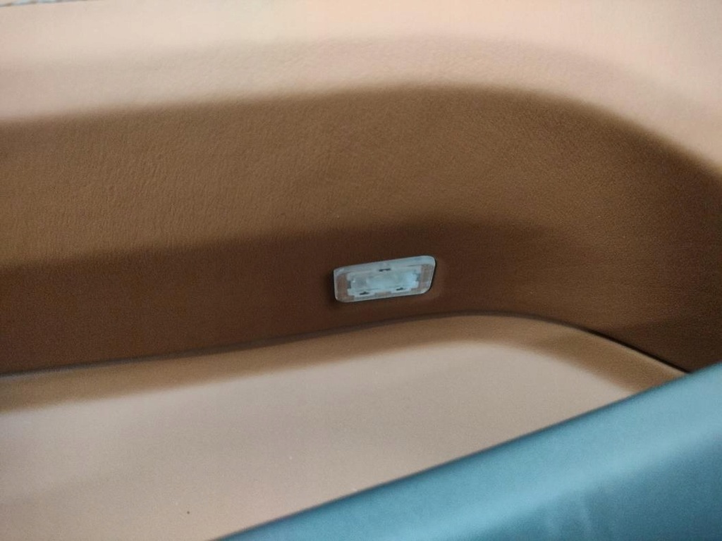 фото №7, Nowa оригінальний номер оббивка обшивка двері лівий правий перед audi r8 spyder шкіра nowa