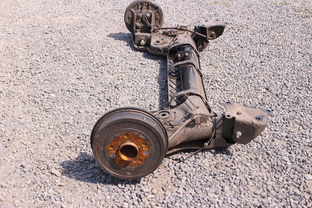 фото №5, Oś балка подвеска задняя dacia duster ii lift