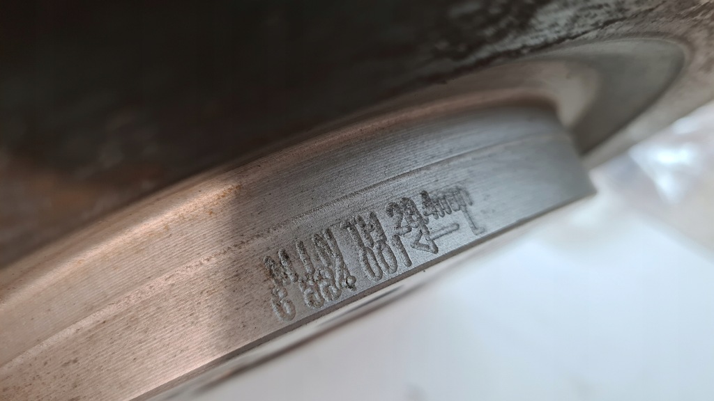 фото №10, Суппорты brembo тормозные диски тормозные колодки bmw 1 f40 f52 x1 f39