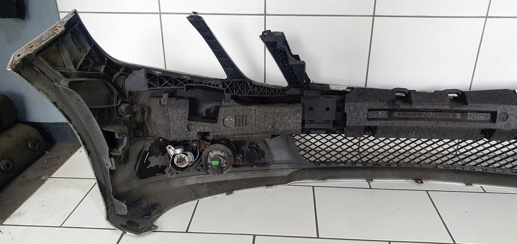 фото №7, Mercedes w212 бампер перед передний kompletny с pdc 775