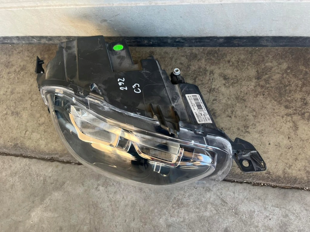 Citroen c3 facelift рестайлінг  фара led перед передня правий фара l90203168 Недорого