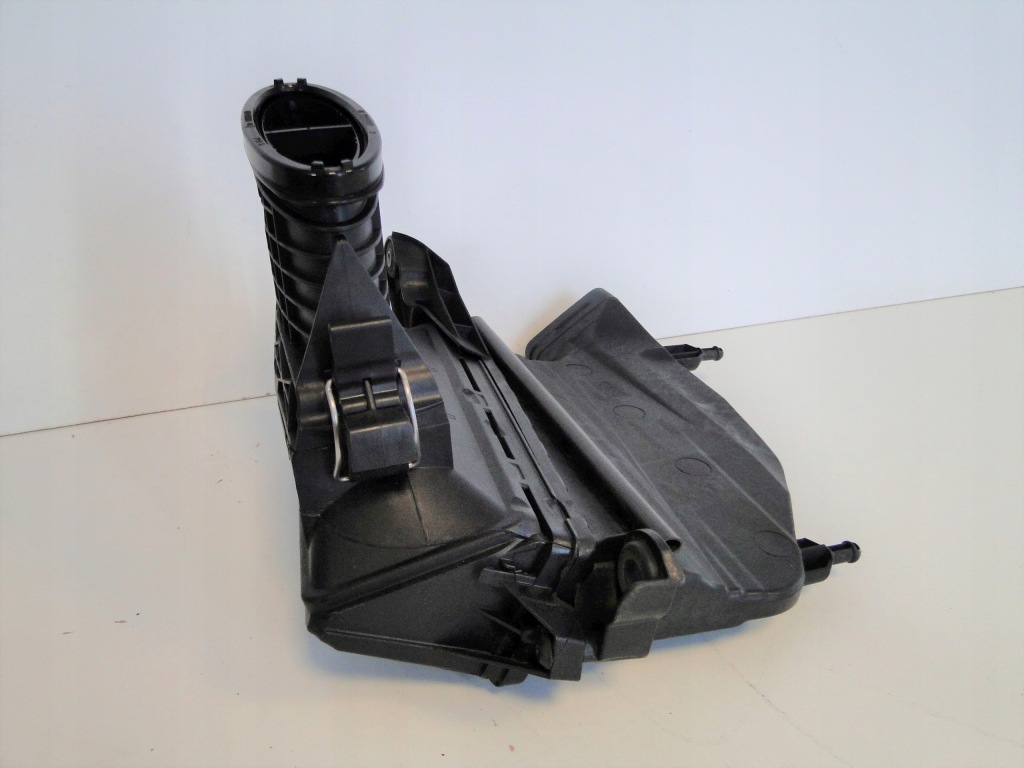 фото №5, Mercedes glc 253 x253 cdi корпус фильтра воздуха