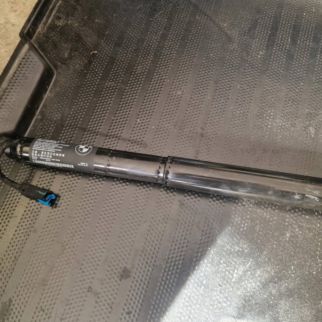 фото №7, Привід кришки правий+ лівий x4 g02 7424416 7424415