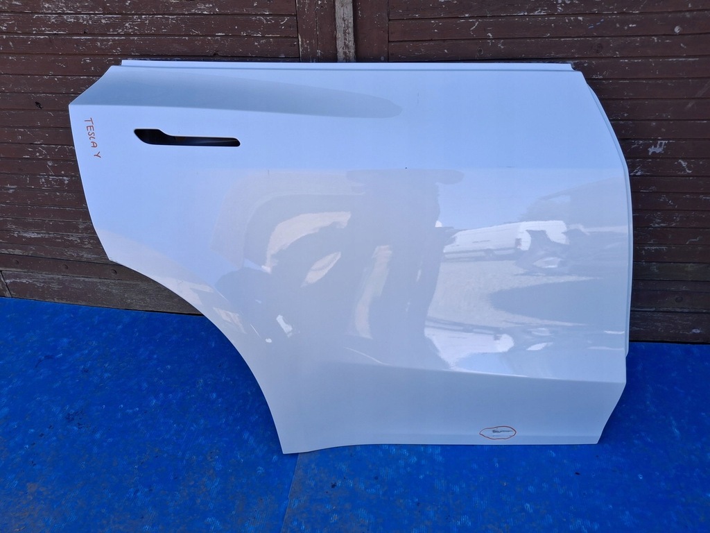 фото №1, Двері праве задні tesla model y 2020r-