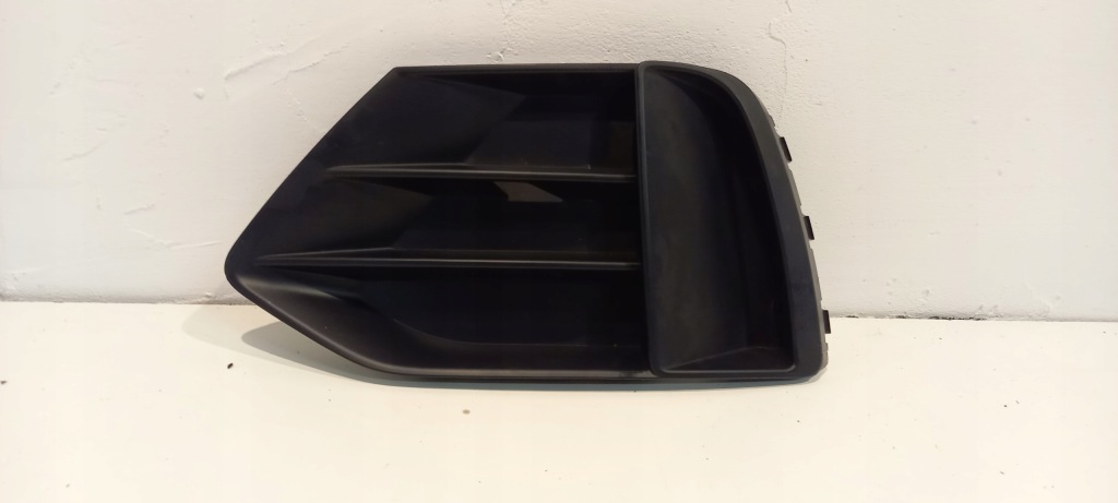 фото №1, Audi q3 f3 2018- решётка бампера левая