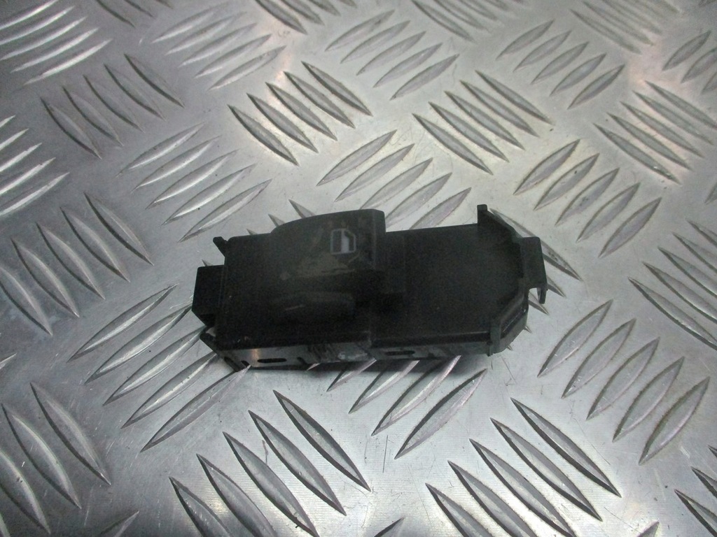 фото №1, Переключатель стекло daihatsu materia