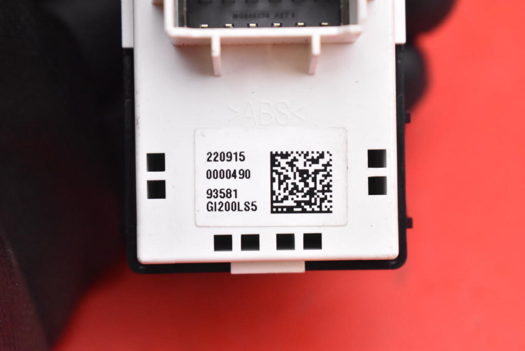 фото №7, Вимикач підйому скло правий перед eu 93581-gi200-ls5 hyundai ioniq 5 v