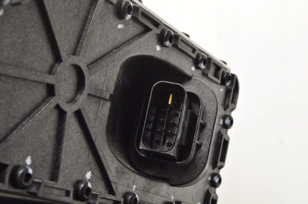 Peugeot 3008 2 аккумулятор аккумулятор 9863828580 9697370280 9863571180 2024r с Разборки