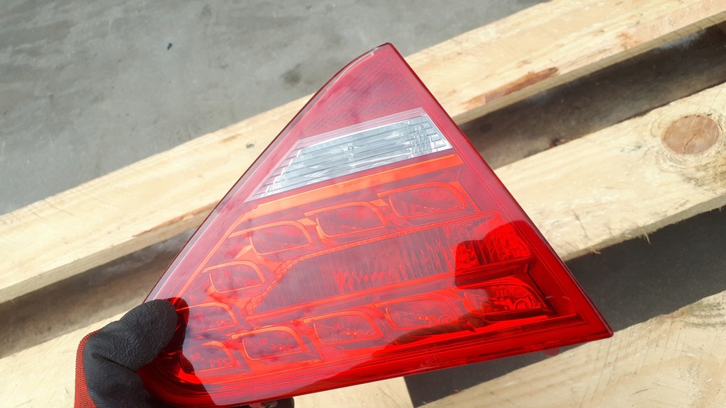 фото №9, A5 8t лампа задня права led w кришка 8t0945094a