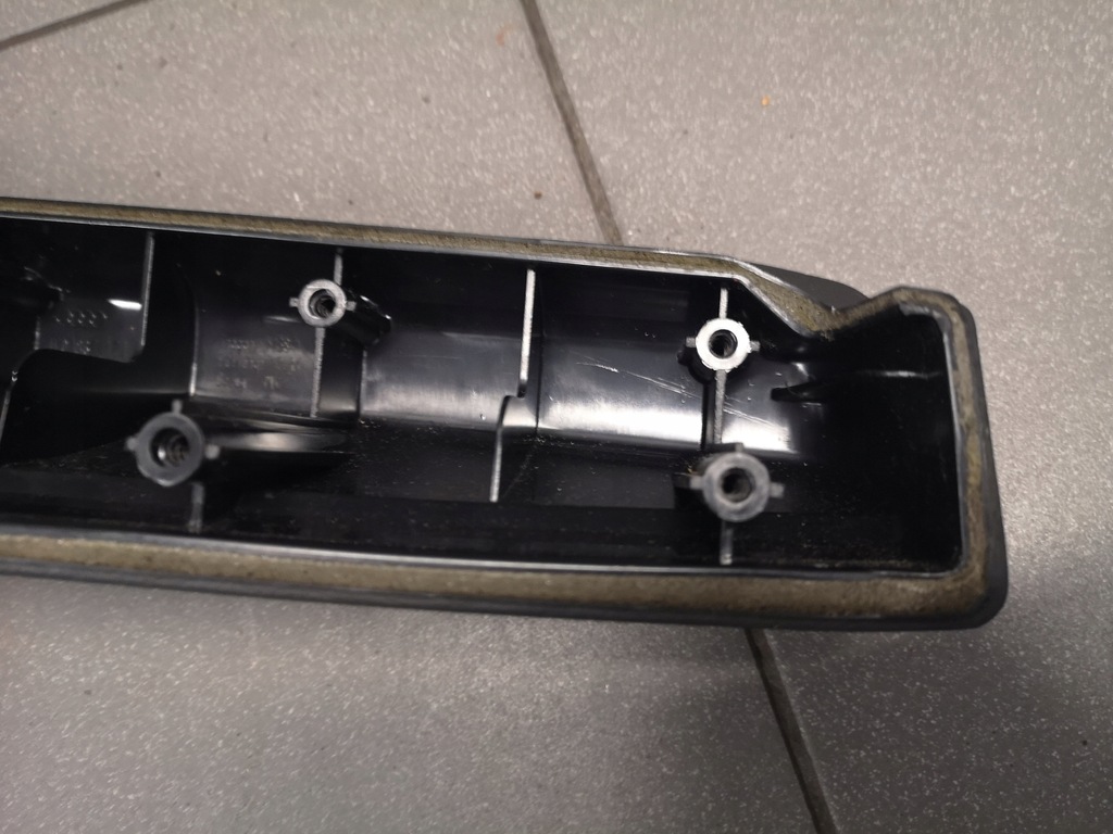 фото №11, Подлокотник обшивка правый перед a8 d3 4e0867174