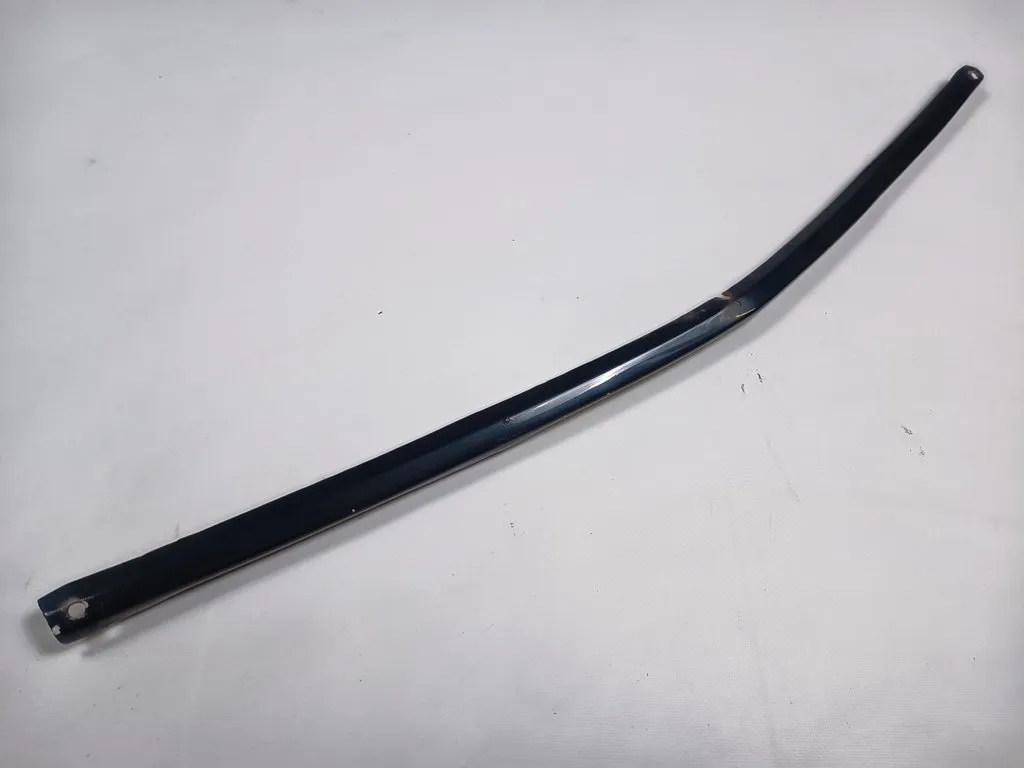 Молдинг перед під  решітка радіатора mercedes sl r107 1972- в Україні