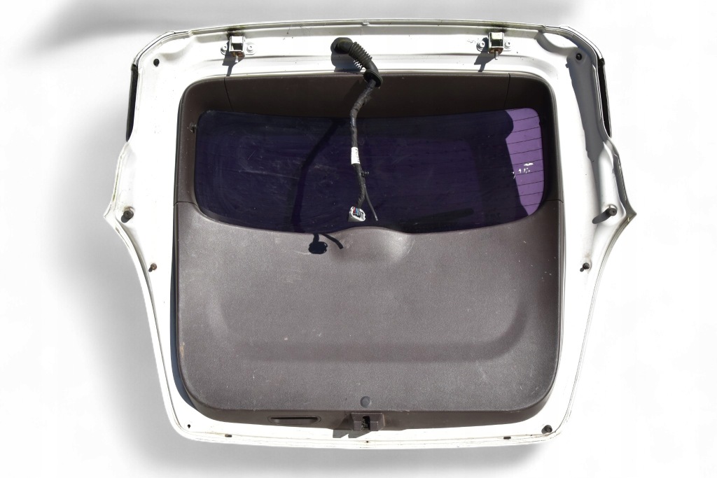 Кришка багажника багажника opel mokka 1 przedlift 2012-2015 код лакофарбового покриття: gyn Доставка