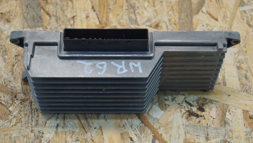 фото №4, Audi a4 b8 a5 8t підсилювач радіо 8r1035223a