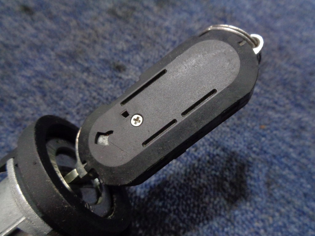 фото №13, Бортовий комп'ютер замок запалювання bsi 51899604 0281017006 fiat doblo 2 1.6 16v m-jet