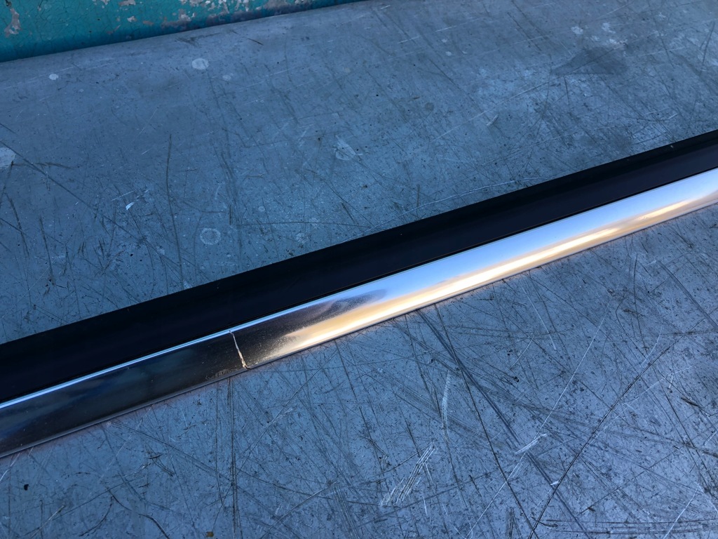 фото №4, Peugeot 5008 i молдинг ущільнювач лівий перед хром