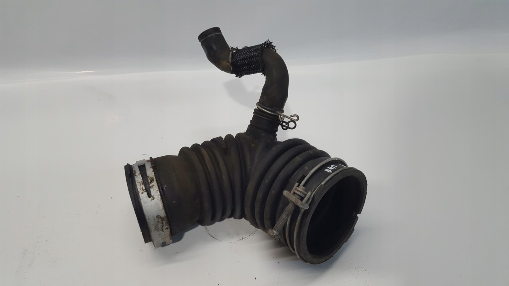 фото №1, Toyota rav4 iii d4d 2,2 труба повітря 17881-26100