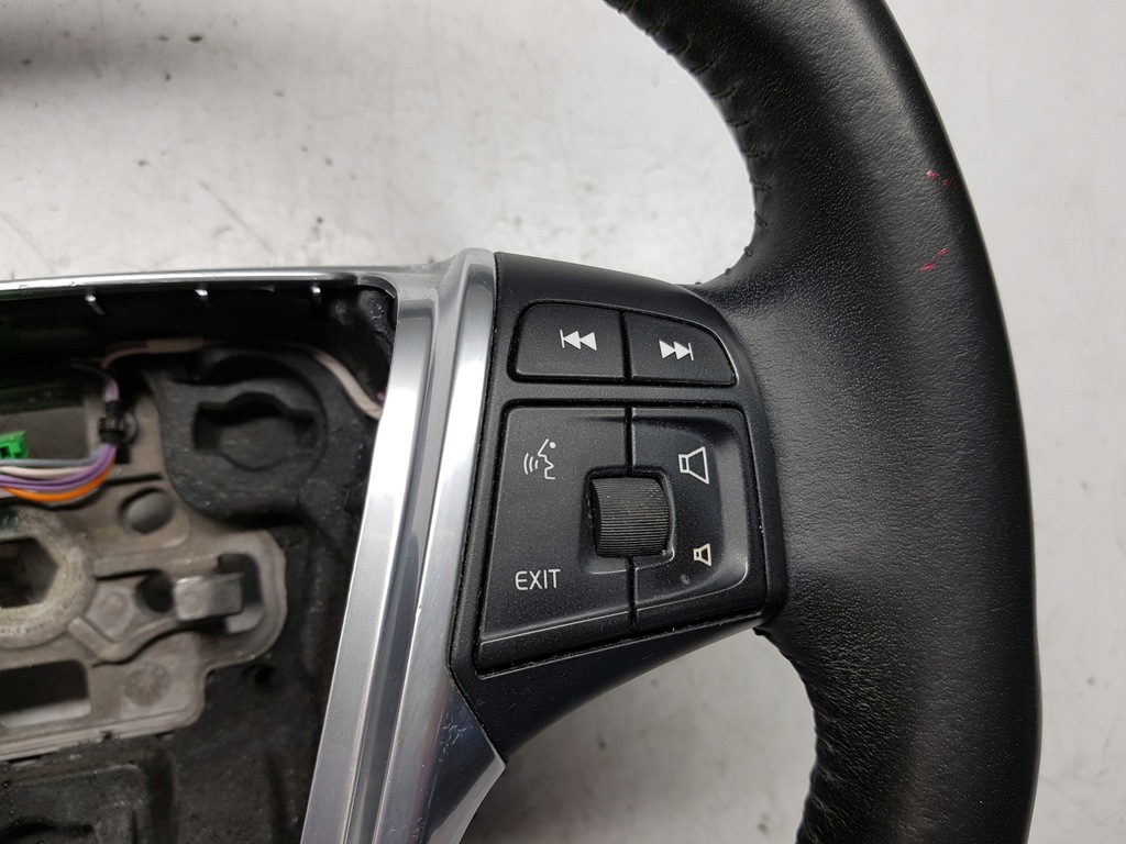 фото №11, Volvo xc60 i lift 13-17r воздуховод кожаный