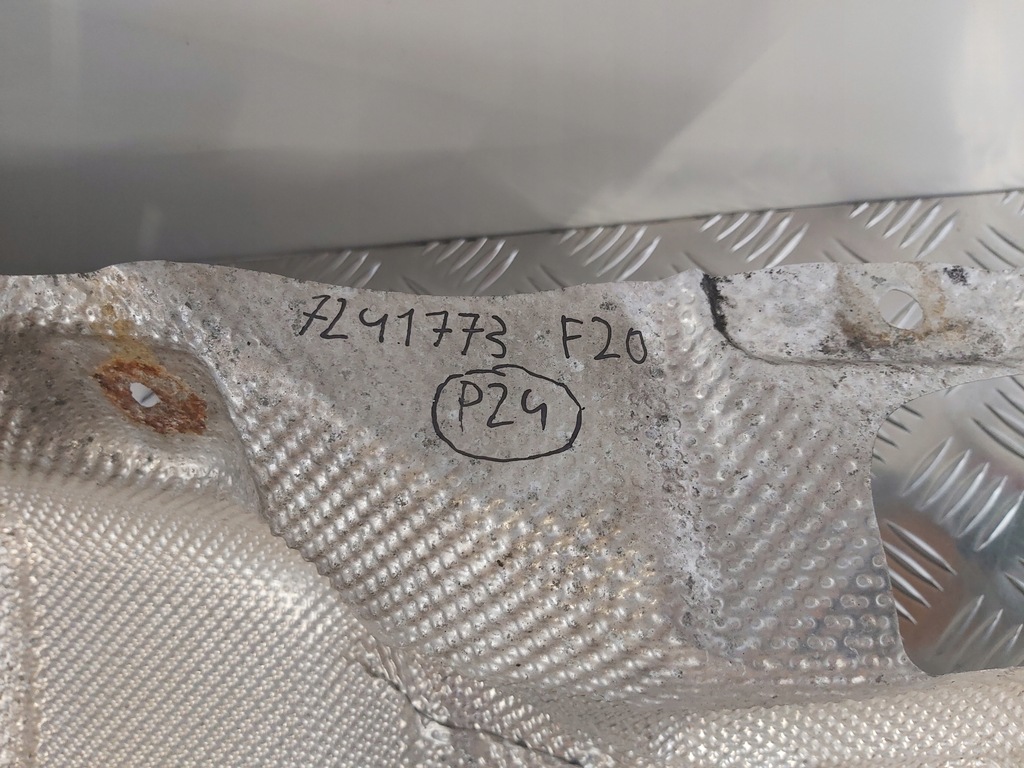 фото №16, Bmw f20 защита тепловая бампера 7241773