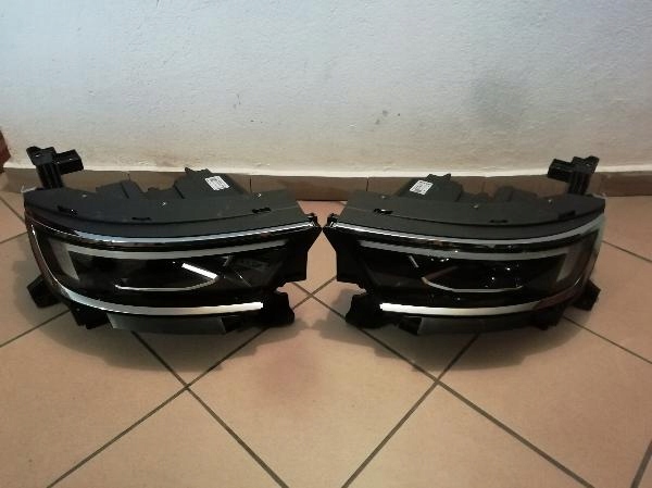 фото №1, Opel mokka b ii 2 led лампа передня перед права 9834016680