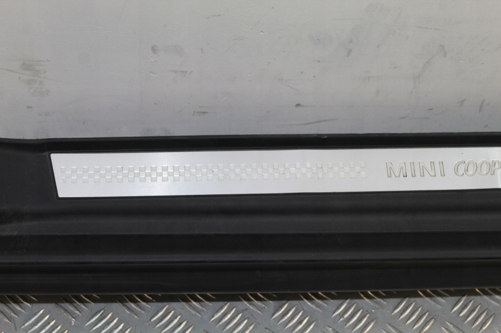 фото №2, Молдинг поріг поріг правий mini cooper r56 s