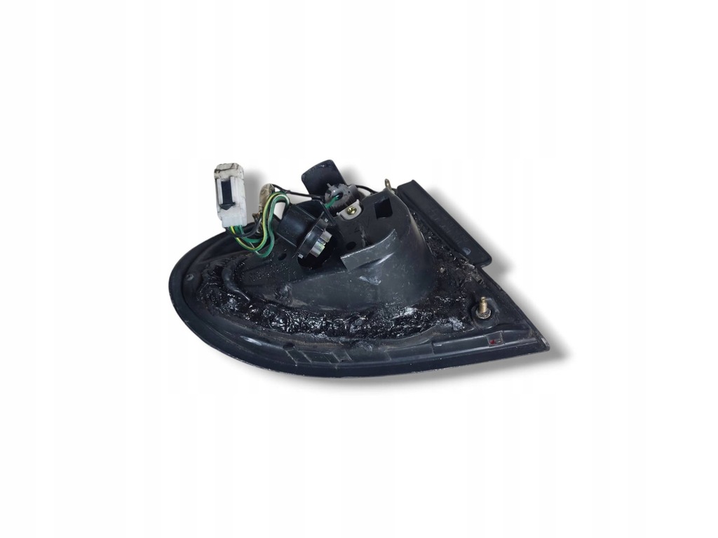 фото №7, Nissan almera 1996 задняя сторона правая лампа задняя