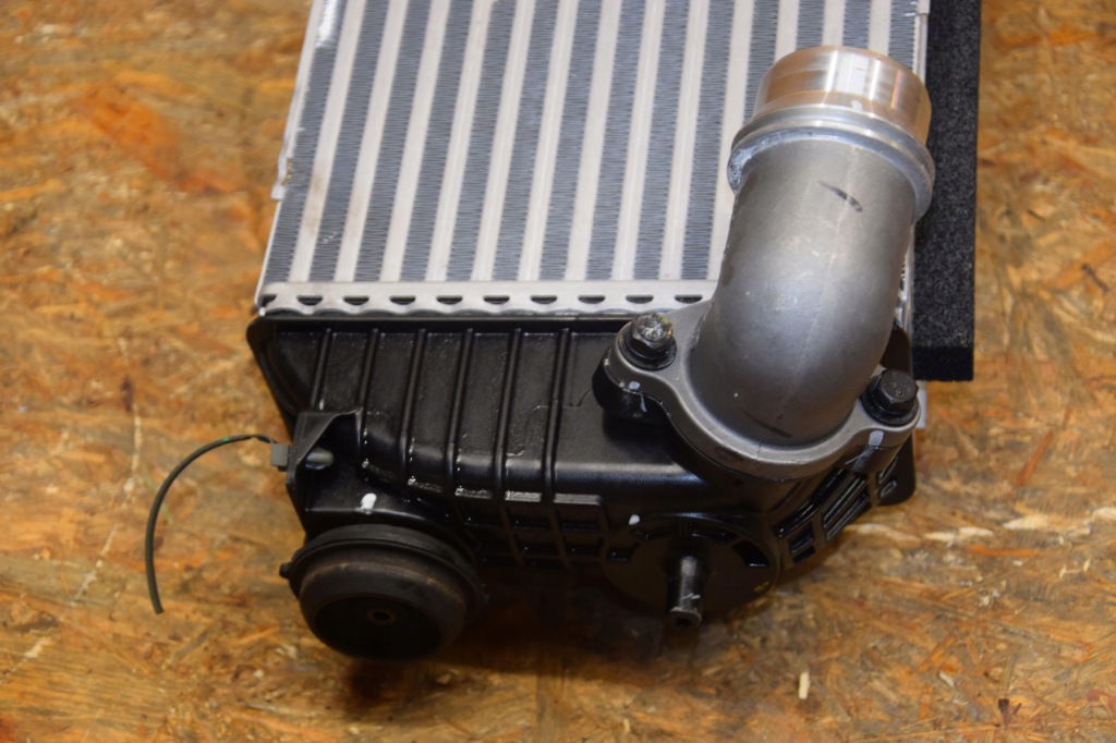 Интеркулер tucson iv 1.6 t-gdi hybrid новый 0km 23r оригинал 282702m400 20- с Разборки