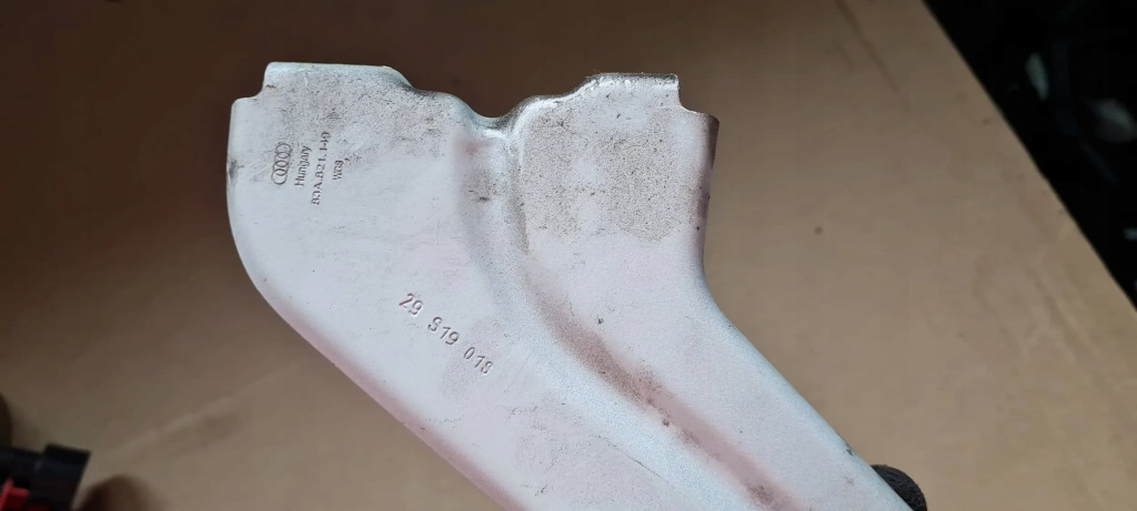 фото №7, Q3 83a кронштейн кронштейн крила лівий перед ls9r 83a821149