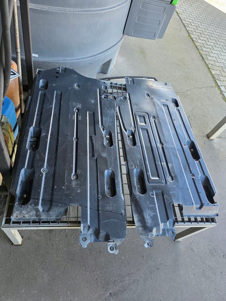 Купити Opel astra l vi ds7 захист підвіска права 9827725580